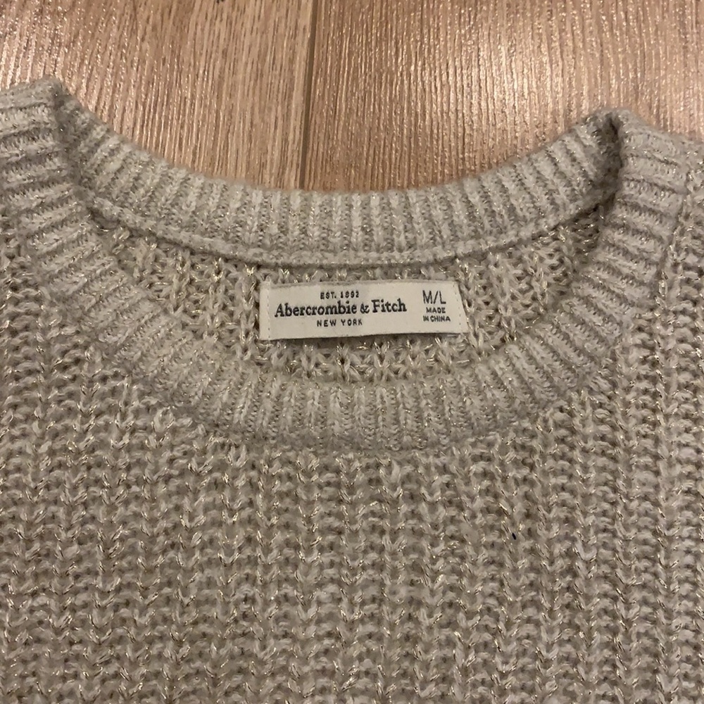 A&F Sweater - Picture 2 of 3